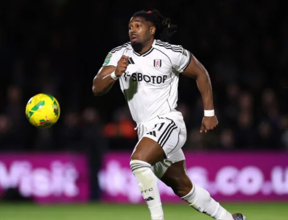 อดาม่า ตราโอเร่