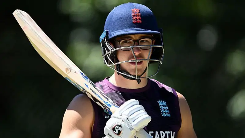 พี่น้อง Rew: สองเพชรเม็ดงามจาก Somerset