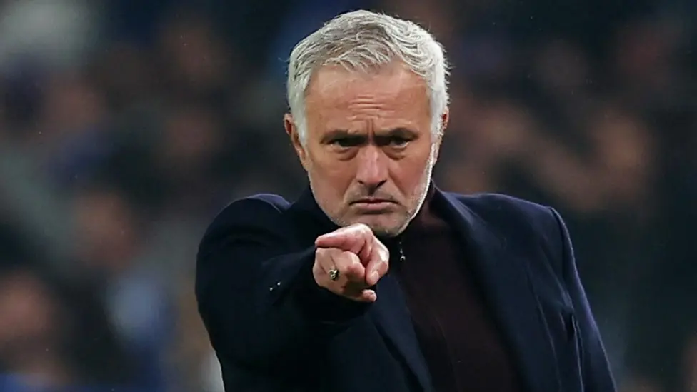 อาร์เซน่อลการันตี – ลิเวอร์พูล, สเปอร์สต้องชนะ