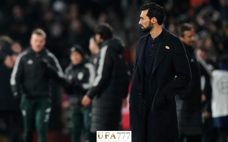 อัลบาโร่ อาร์เบลัว