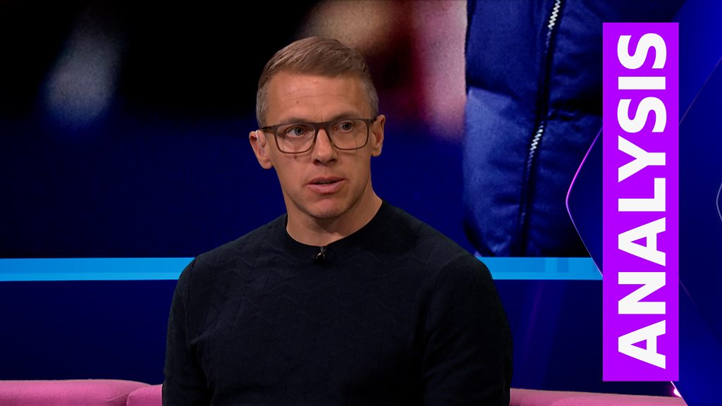 เหตุการณ์ในเกมที่ทำให้ Kinsky ถูกเปลี่ยนตัวอย่างรวดเร็ว