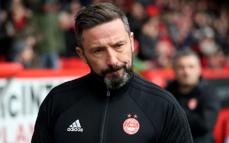 ผู้จัดการทีม เดเร็ก แม็คอินเนส