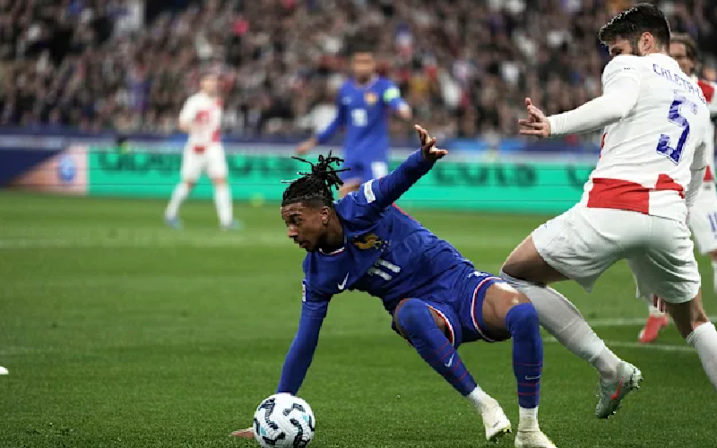 มิคาเอล โอลิเซ่ ทำไป 15 ประตูจาก 38 เกม