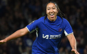 ลอเรน เจมส์