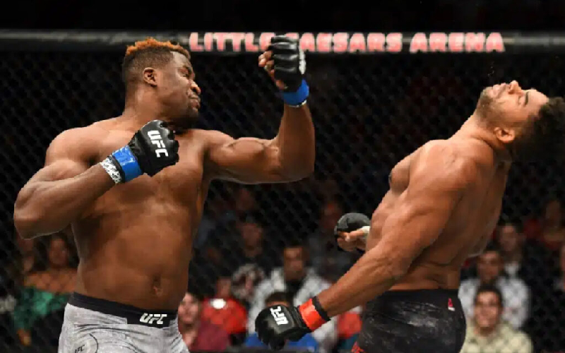 เอ็นกานนู น็อกคู่ต่อสู้